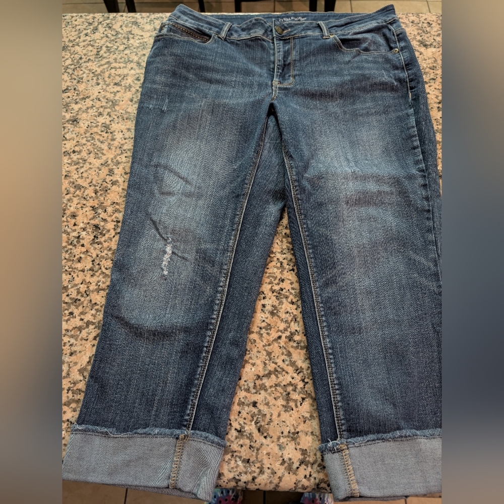 Women's Maurice's Capri jean size 16